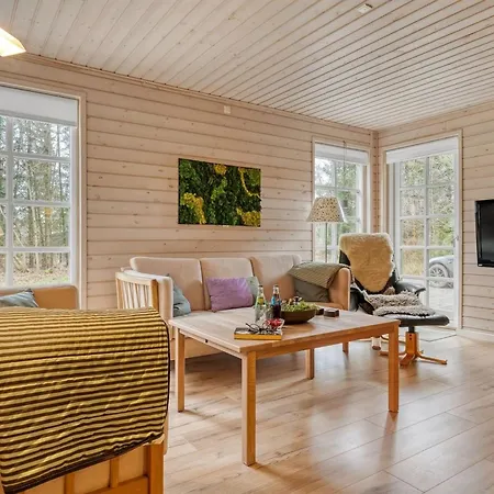 Iorund - 9km From The Sea By Interhome *