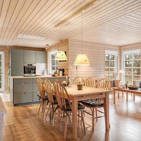 Iorund - 9km From The Sea By Interhome *