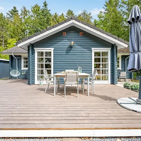 Iorund - 9km From The Sea By Interhome Feriehus